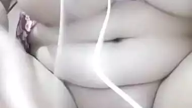 Live Cam - Sexy Busty Girl Show Home Sex Video
