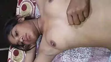 Athra Baras Ki Ladki Ko Sex fuck indian pussy sex at Dirtyindianporn.net