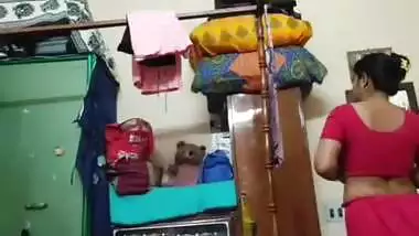 Bhabhi changing clothes vira videos uploaded online