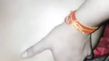 Slim bhabhi creampie pussy fuck by husband brother