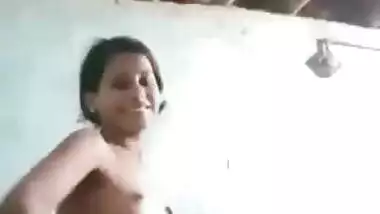 Indian Cute Girl Nude Dancing On YAAD priya Ki Ane Lage Song